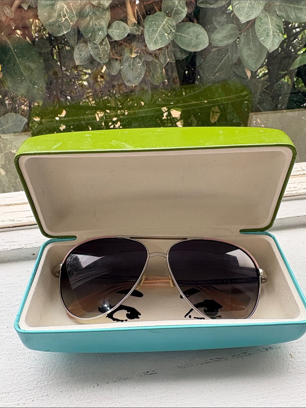 Kate Spade Aviator Sunglasses in Silver with Gradient Smoke Lenses & Case
